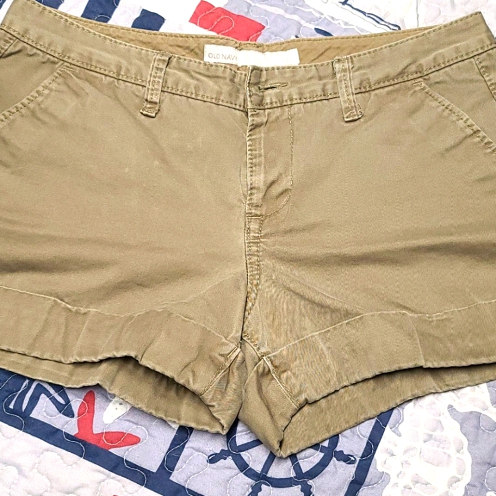 Khaki shorts
